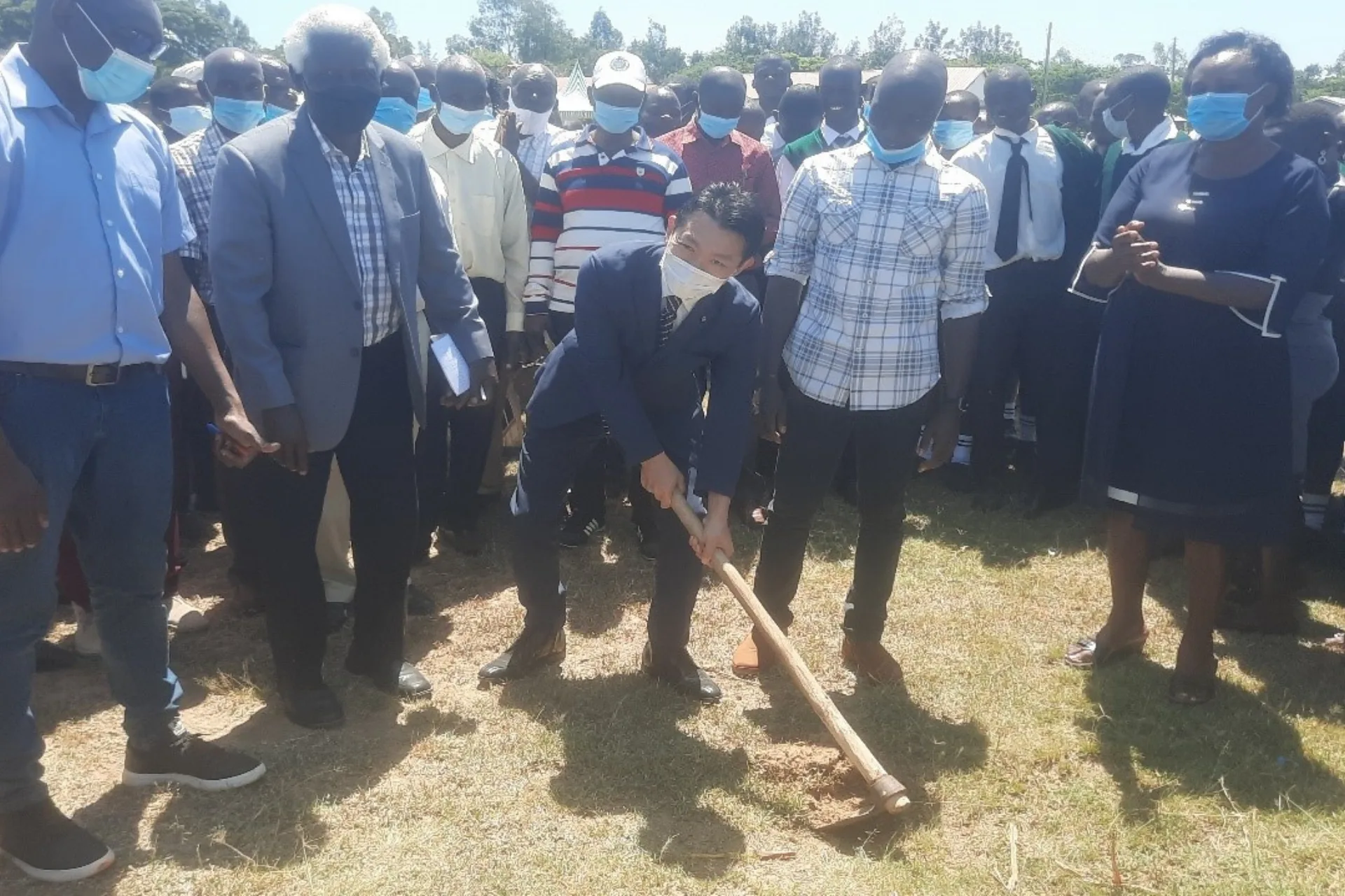 Seka Kagwa water purification system installed by IDF with Japan Embassy support